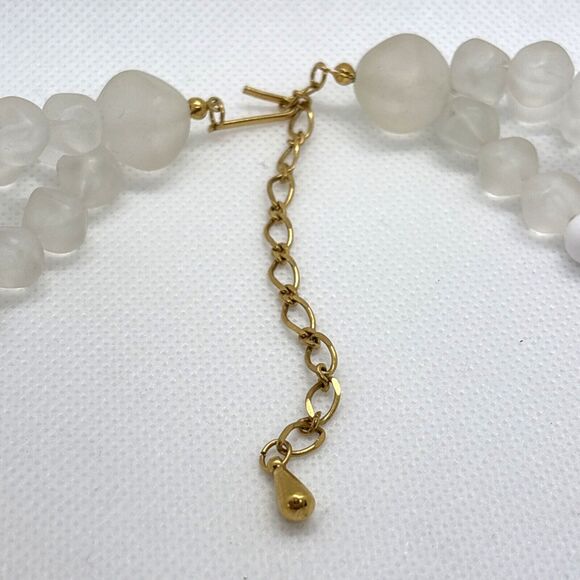 Vintage Style Frosted Clear White Plastic Beaded 2 Strand Tiered‎ 20'' Necklace - Picture 4 of 8